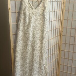 GAP Cream Midi Dress